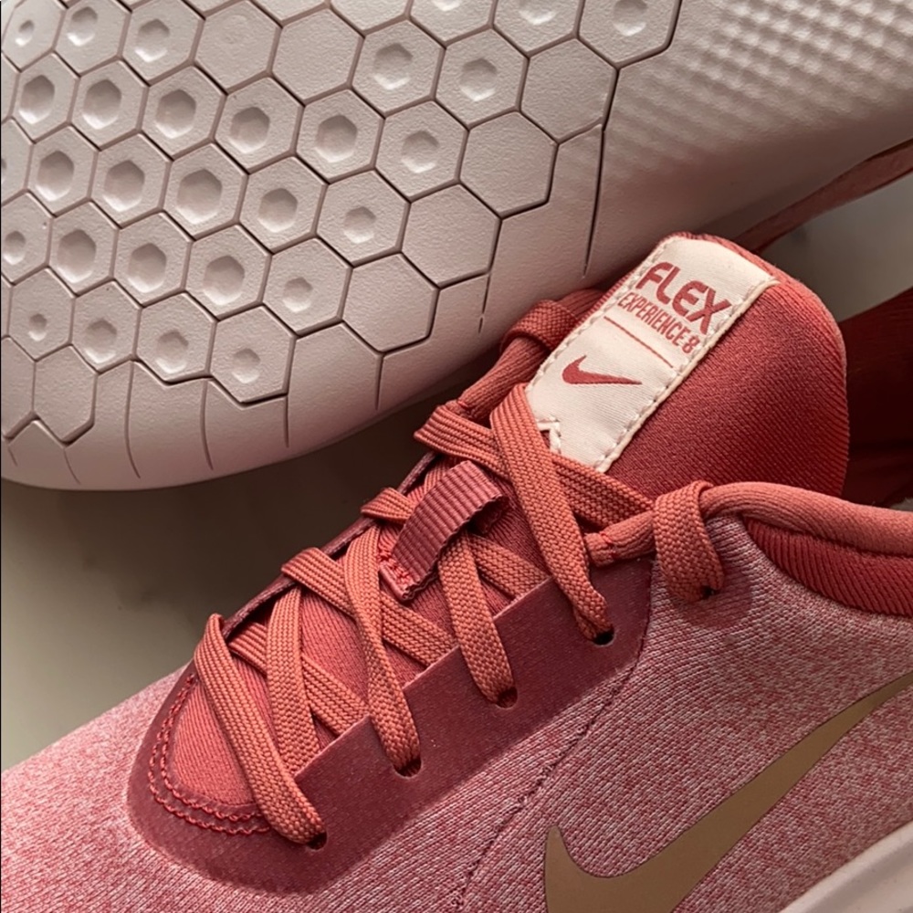 NWT Nike flex experience RN 8 - Picture 8 of 8